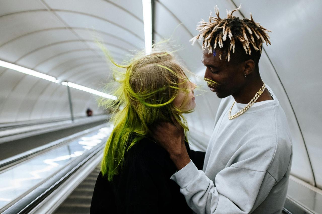 19 People Tell All On What Makes Them Instantly Like A Person