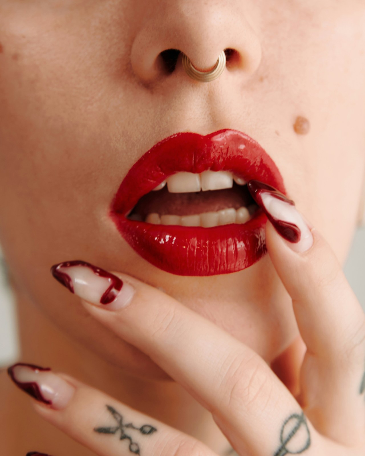 What It’s Like To Sleep With A Sex Addict