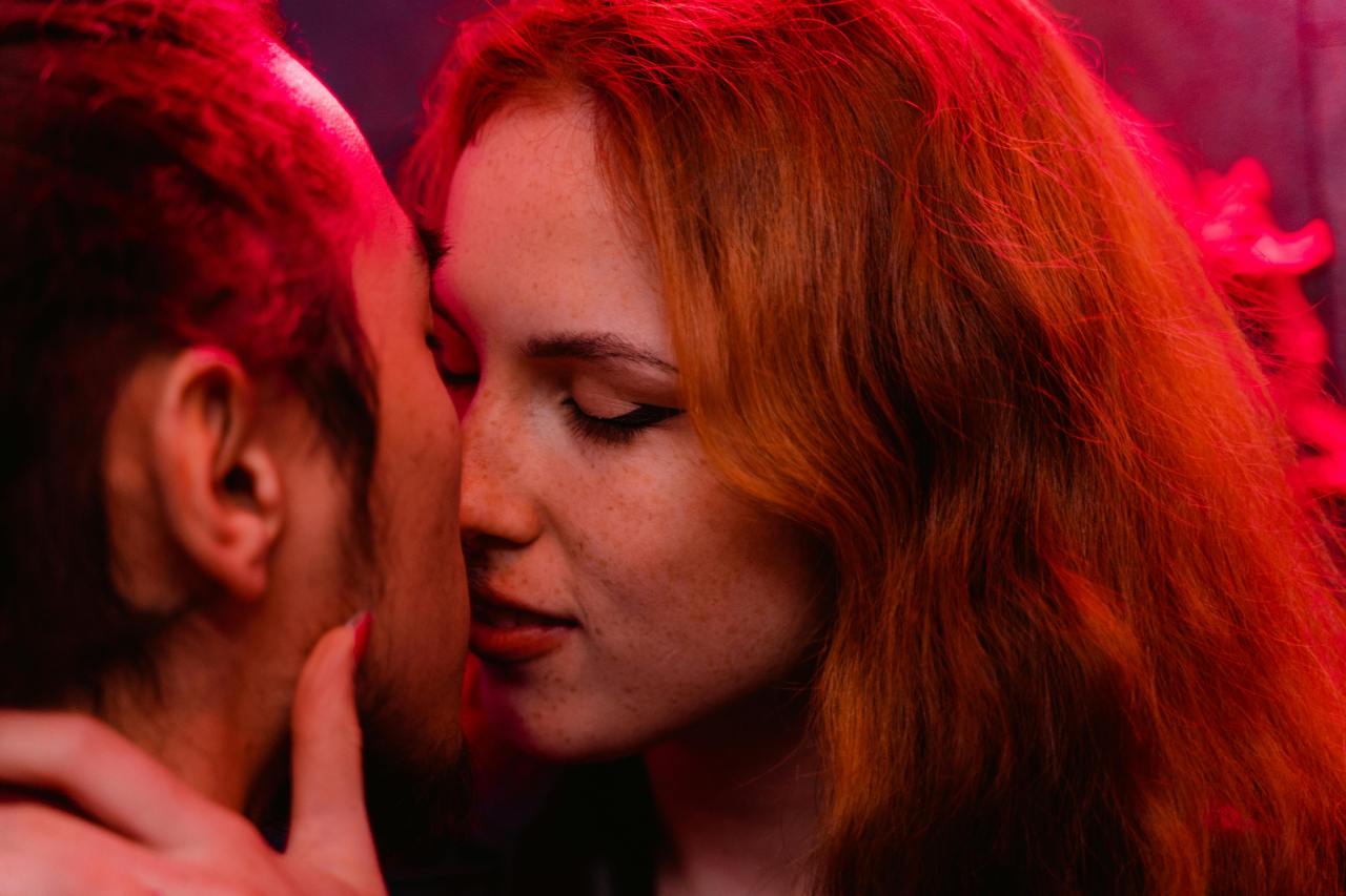 15 Little Things People Only Do During Sex When They Really Love You