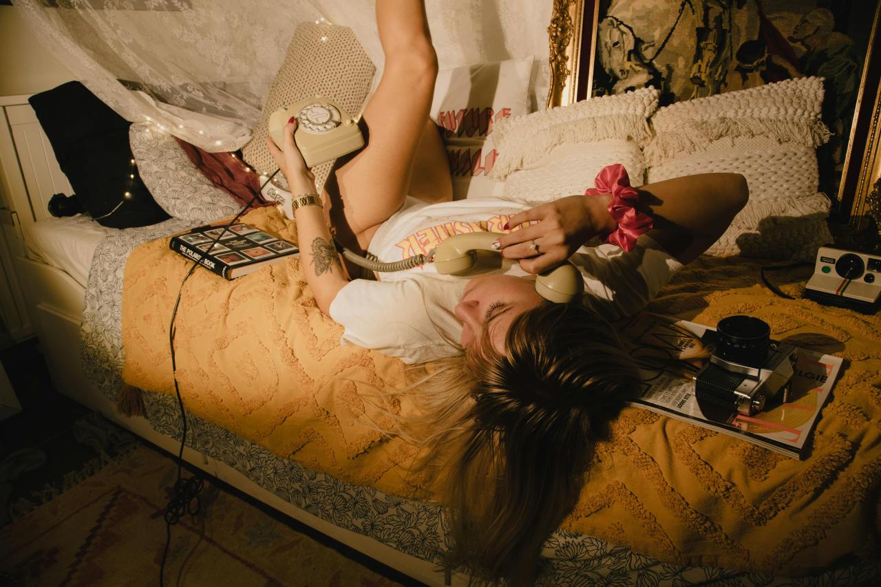 This Is How To Make Phone Sex As Good As The Real Thing (If Not Better)